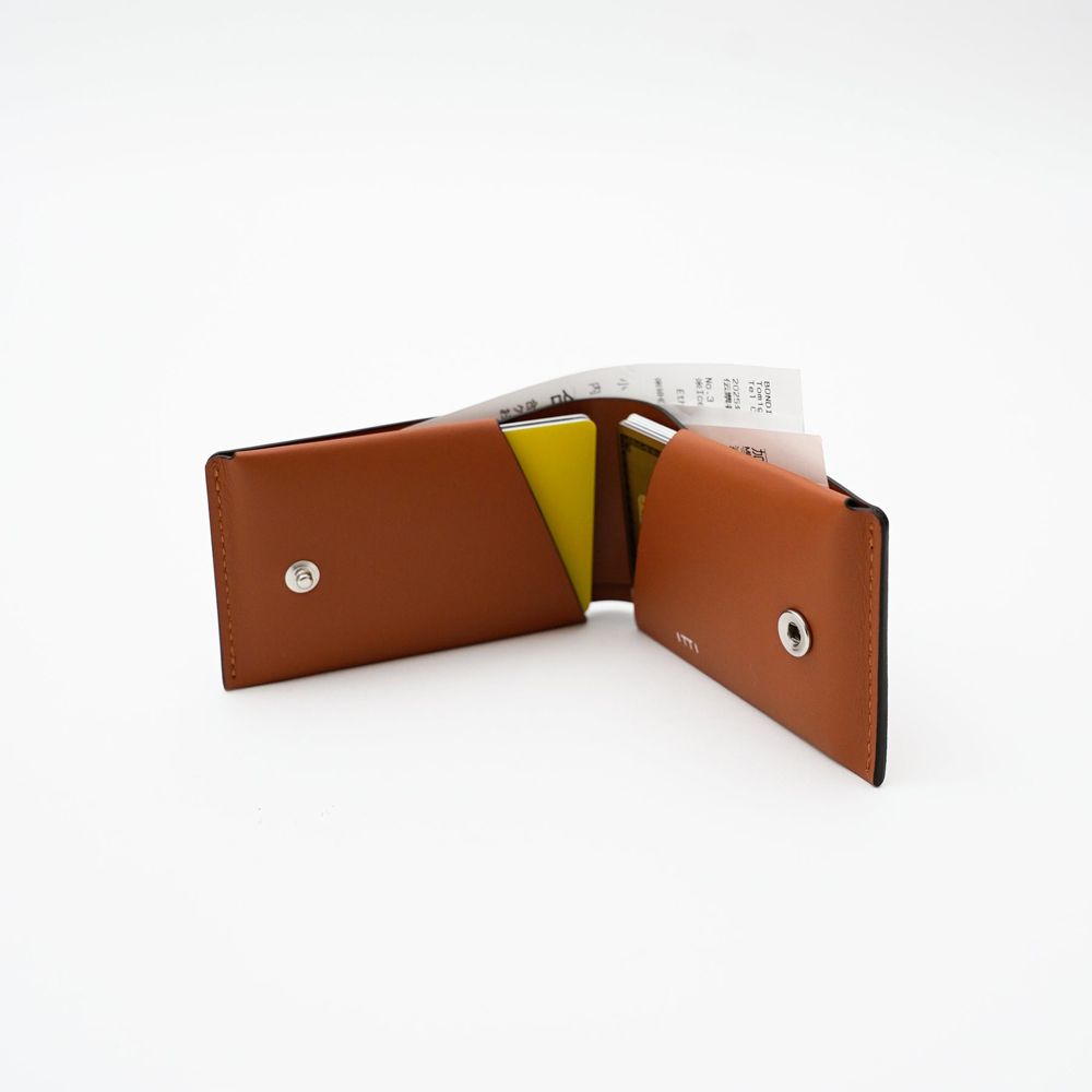 HERRIE VERTICAL CARD CASE / RAPTO PREMIER / TEAK / ITTI-WLT-031-RPP