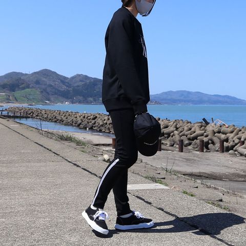 【Calvin Klein Jeans】【RESOUND CLOTHING】【Maison MIHARA YASUHIRO】コーディネート(女性モデル167cm)
