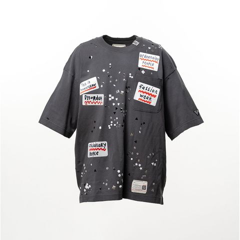 Embellished Sticker Tee - BLACK / エンブリッシュド ステッカー Tシャツ / A16TS592