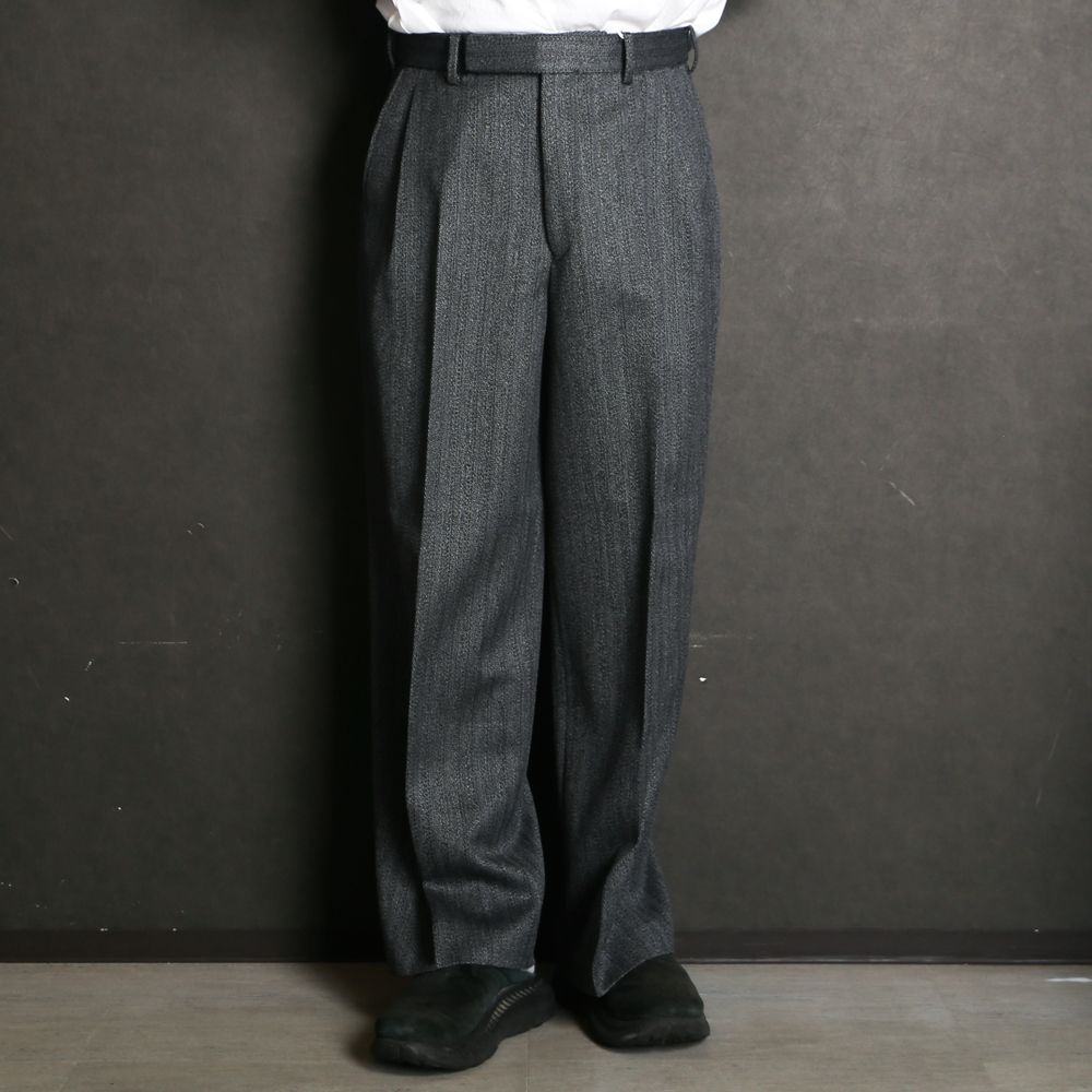 Single Pleat Wide Trousers - Gray / オーガニックウール撚り杢へリンボン - シングルプリーツワイドトラウザーズ / M26C20PT01C