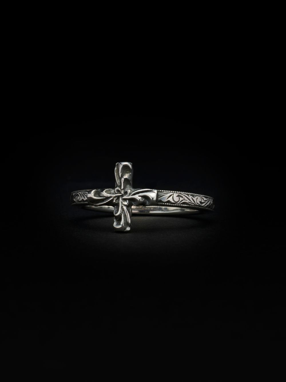 Engraved Tiny Cross Ring / リング / RX-730-1