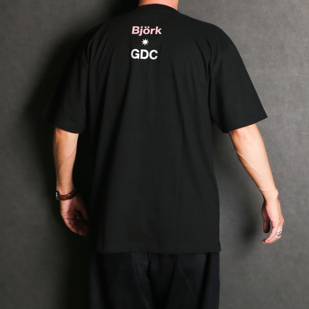 【Bjork by Kevin Cummins×GDC】 Monochrome Tee - BLACK / Tシャツ / GD0584