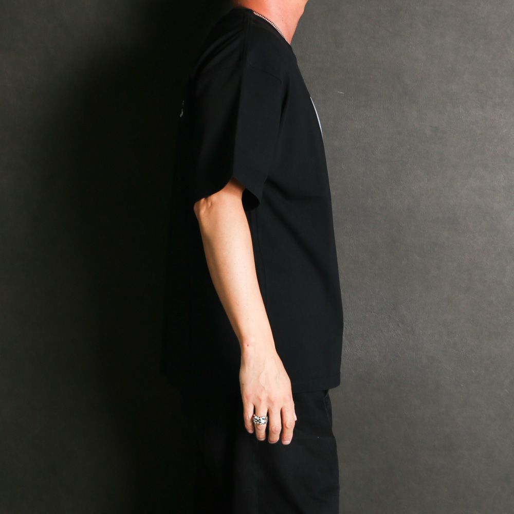 Amy Winehouse "Profile" Photo S/S Tee - BLK / MND-AMW001
