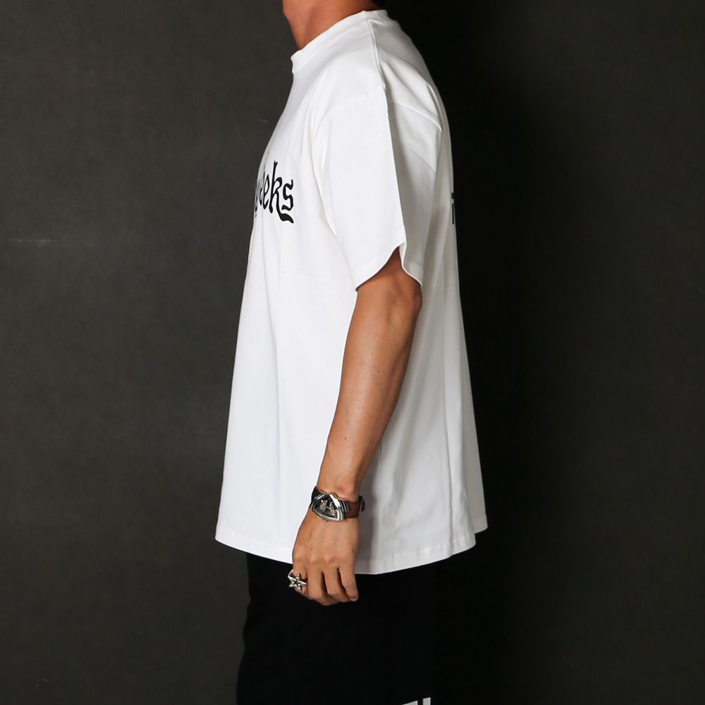 【ラスト1点-サイズM】 " HIDEANDSEEK × Toru Nishiura " / The H&S S/S Tee - WHT / Tシャツ / H30th-091626