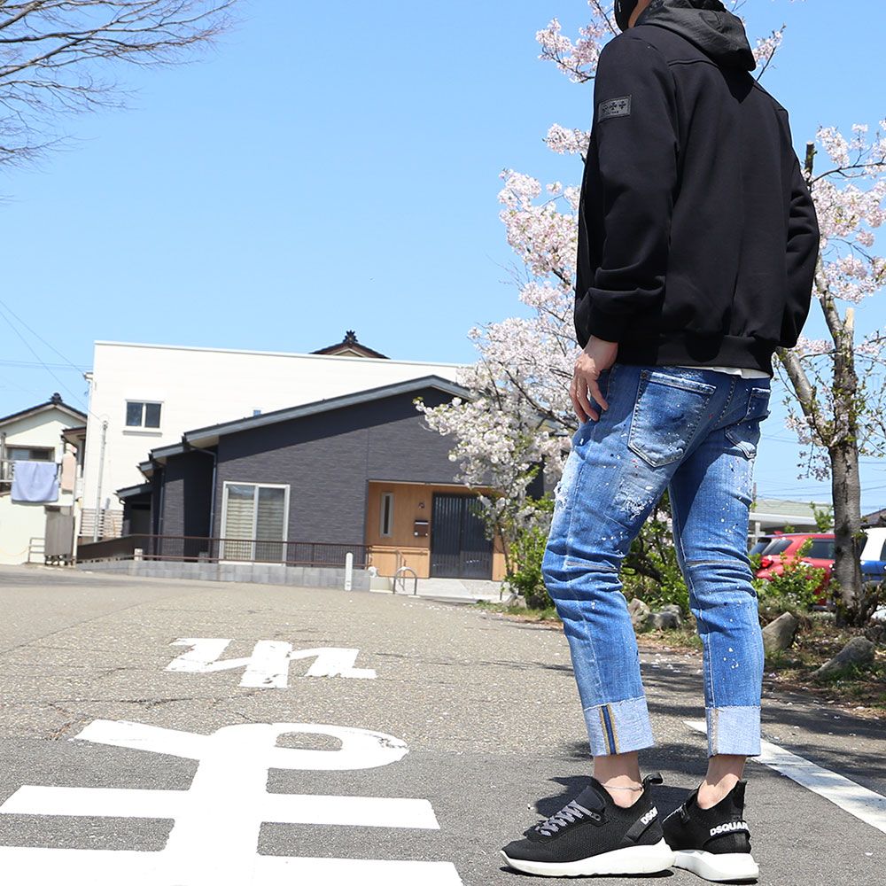 【TATRAS】【DSQUARED2】コーディネート