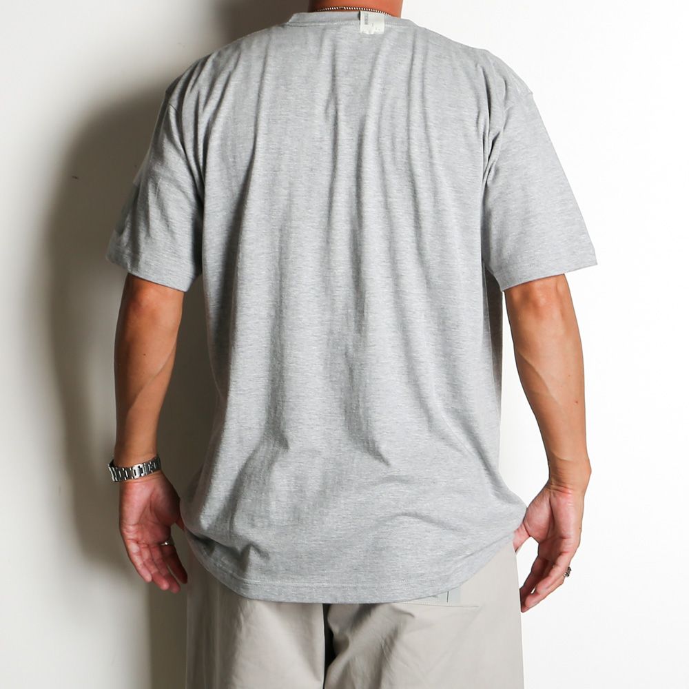 × INVINCIBLE®︎ / CREW NECK  T-SHIRT - GRAY / 9245-CS84