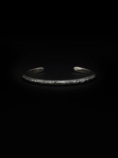 Engraved Narrow Bangle / バングル / RX-612-1