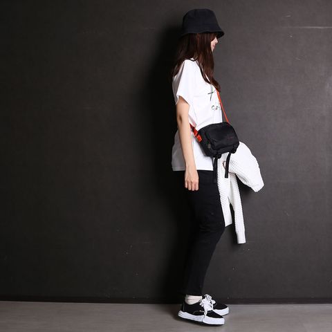 【1PIU1UGUALE3 RELAX】【RESOUND CLOTHING】【Y-3】【Calvin Klein Jeans】【Maison MIHARA YASUHIRO】(女性モデル166cm)