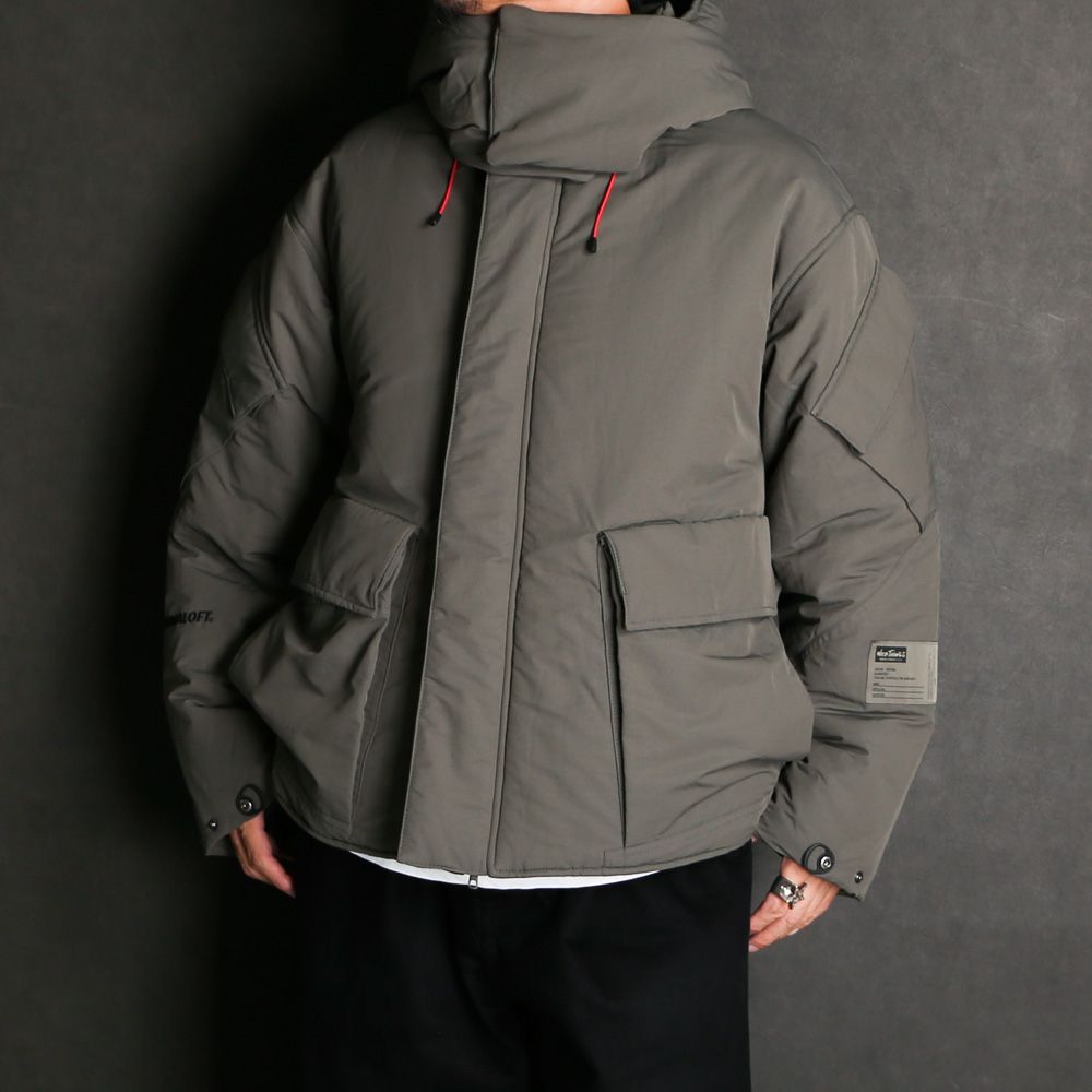 POLIQUANT/ポリクアント】THE E.C.W.C.S. DEFORMING HOODED PADDING