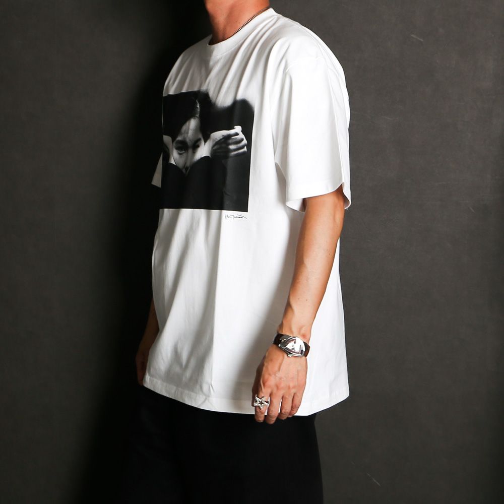 【Bjork by Kevin Cummins×GDC】 Monochrome Tee - WHITE / Tシャツ / GD0584