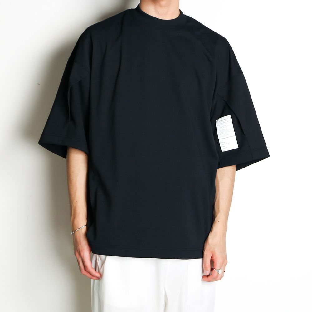 POCKET T-SHIRT / 9211-CS11-027 pieces