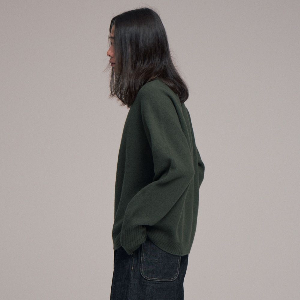 Seamless knit sweater - Wool & cashmere & silk / シームレス クルーネックセーター - ウール & カシミヤ & シルク / SN-592D