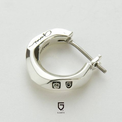 GARNI / ガルニ 人気のピアス再入荷！