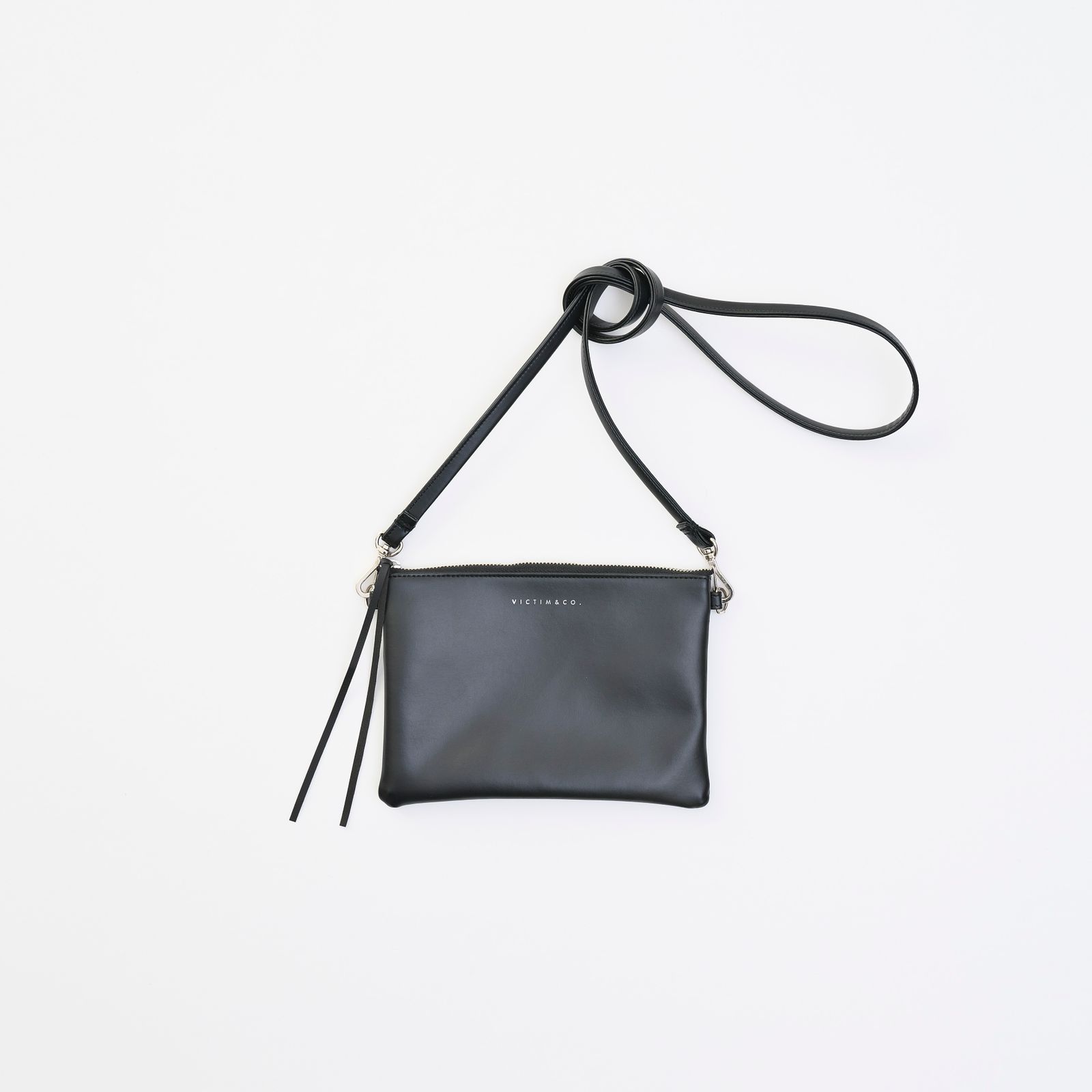 VICTIM - LEATHER SHOULDER BAG / PVCレザー ショルダー ...