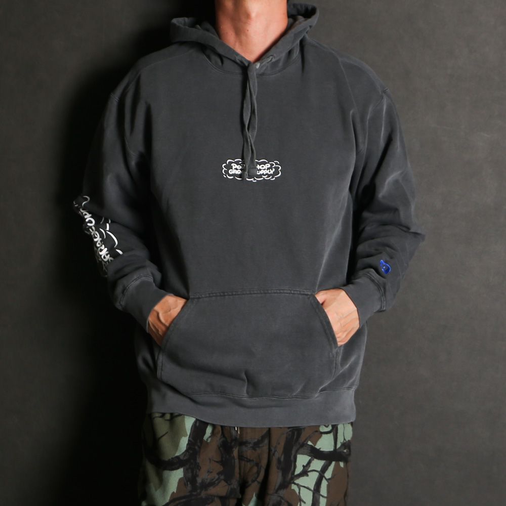 RUNNING LOGO HOODIE - ASH BLACK / プルオーバーパーカー