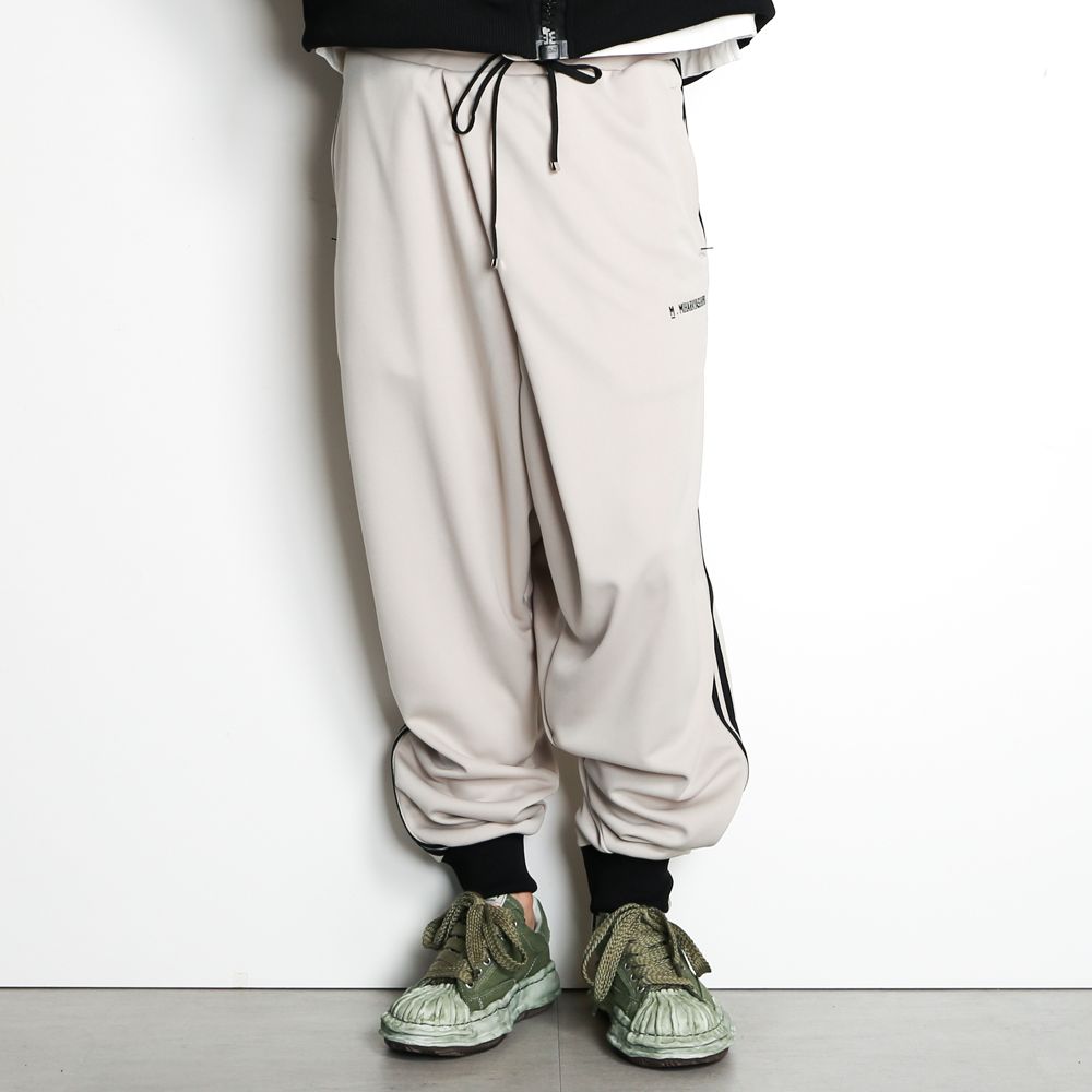 Maison MIHARA YASUHIRO - twisted track pants / A08PT642 | chemical