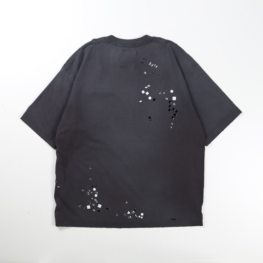 Embellished Sticker Tee - BLACK / エンブリッシュド ステッカー Tシャツ / A16TS592