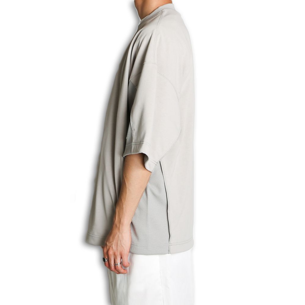 POCKET T-SHIRT / 9211-CS11-027 pieces