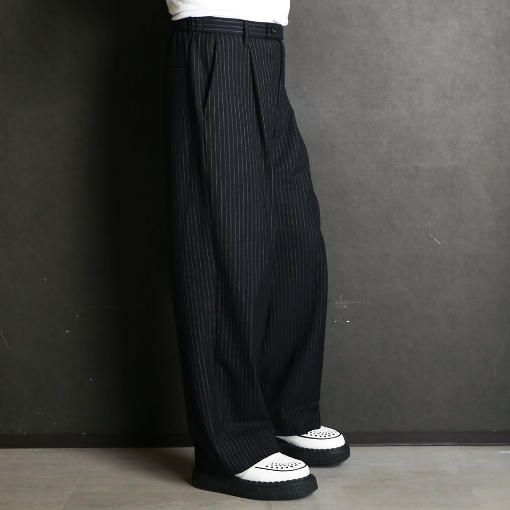 Wide Chalk Stripe Utility Trousers / ワイドトラウザー - ポリエステルレーヨン 2WAYストレッチ / SN-633B