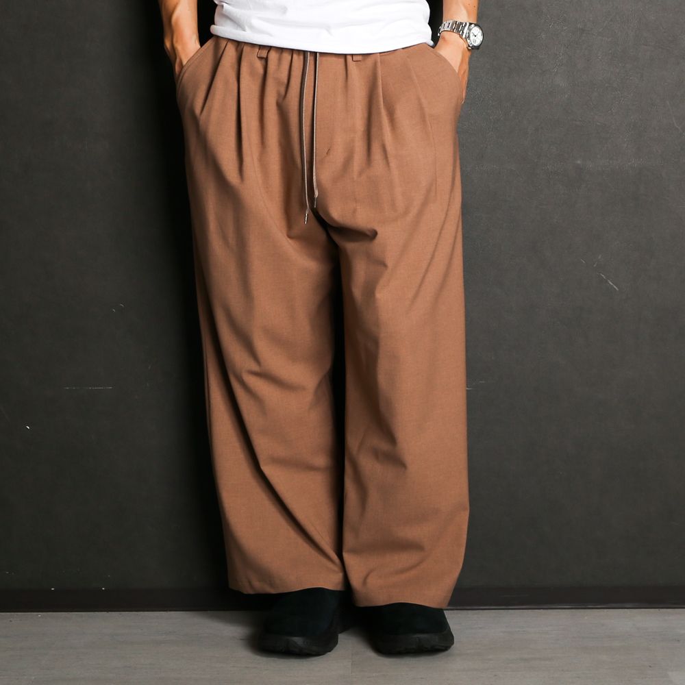 WORSTED WOOL-LIKE TWILL PT / 2タックワイドイージーパンツ / 478214