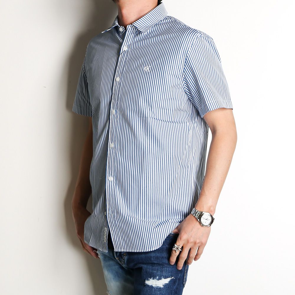 LOGO PIPING RELAXED SHIRT / 半袖シャツ / J323581