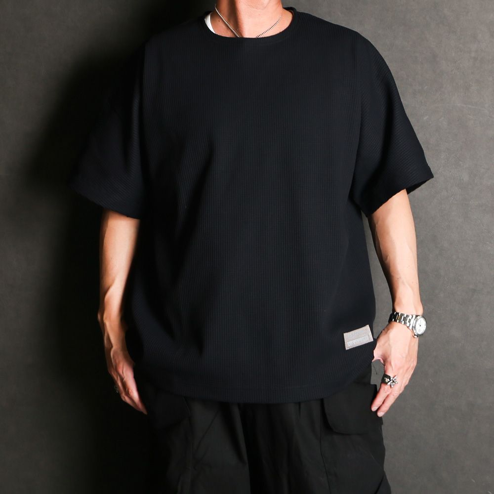 THE LINKED WAFFLE S/S TEE - BLACK / 2501002