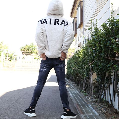 【TATRAS】×【DSQUARED2】 イタリアコーディネート