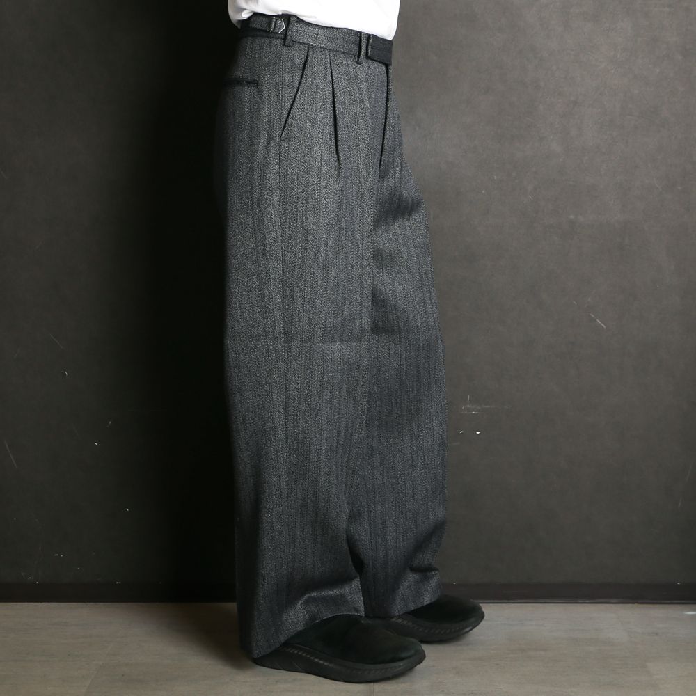 Single Pleat Wide Trousers - Gray / オーガニックウール撚り杢へリンボン - シングルプリーツワイドトラウザーズ / M26C20PT01C