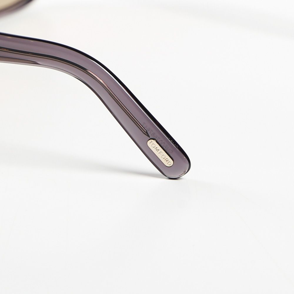 【TOM FORD】大人気★無難なデイリーサングラス★純正★ TOM FORD Sunglasses(232FT00B80001)
