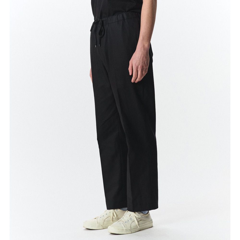 Flat Tapered Easy Trousers - Black / オーガニックGIZA60/3サバイバルクロス® - フラットテーパードイージートラウザーズ / A26C03PT01C
