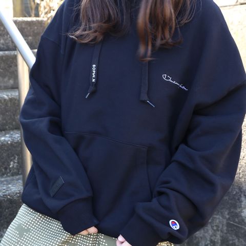 N.HOOLYWOOD×Maison MIHARA YASUHIRO コーディネート(女性モデル167cm)