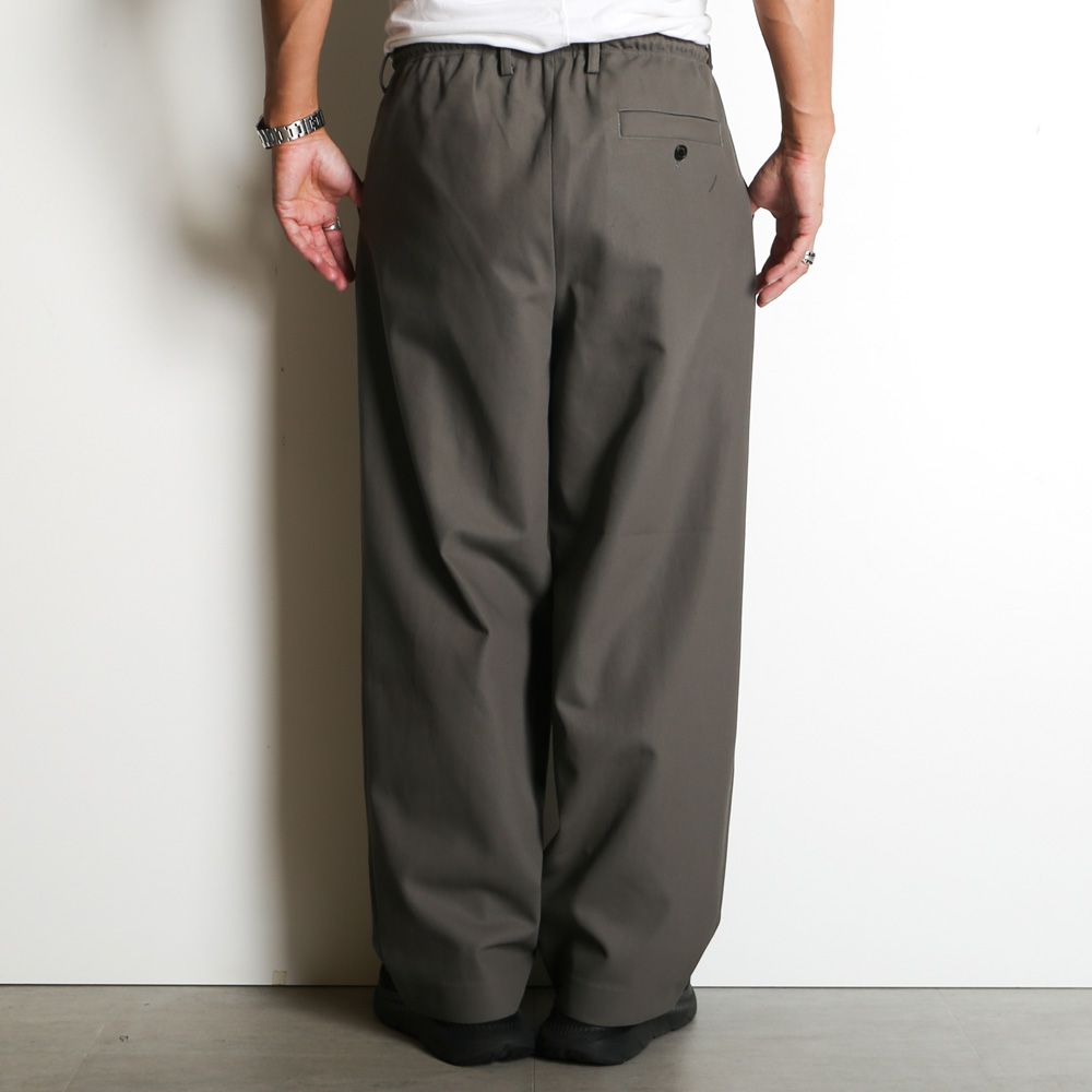 DOUBLE PLEATED EASY TROUSERS - GRAY / オーガニックコットン サバイバルクロス - ダブルプリーテッドワイドトラウザーズ / A26A93PT02C