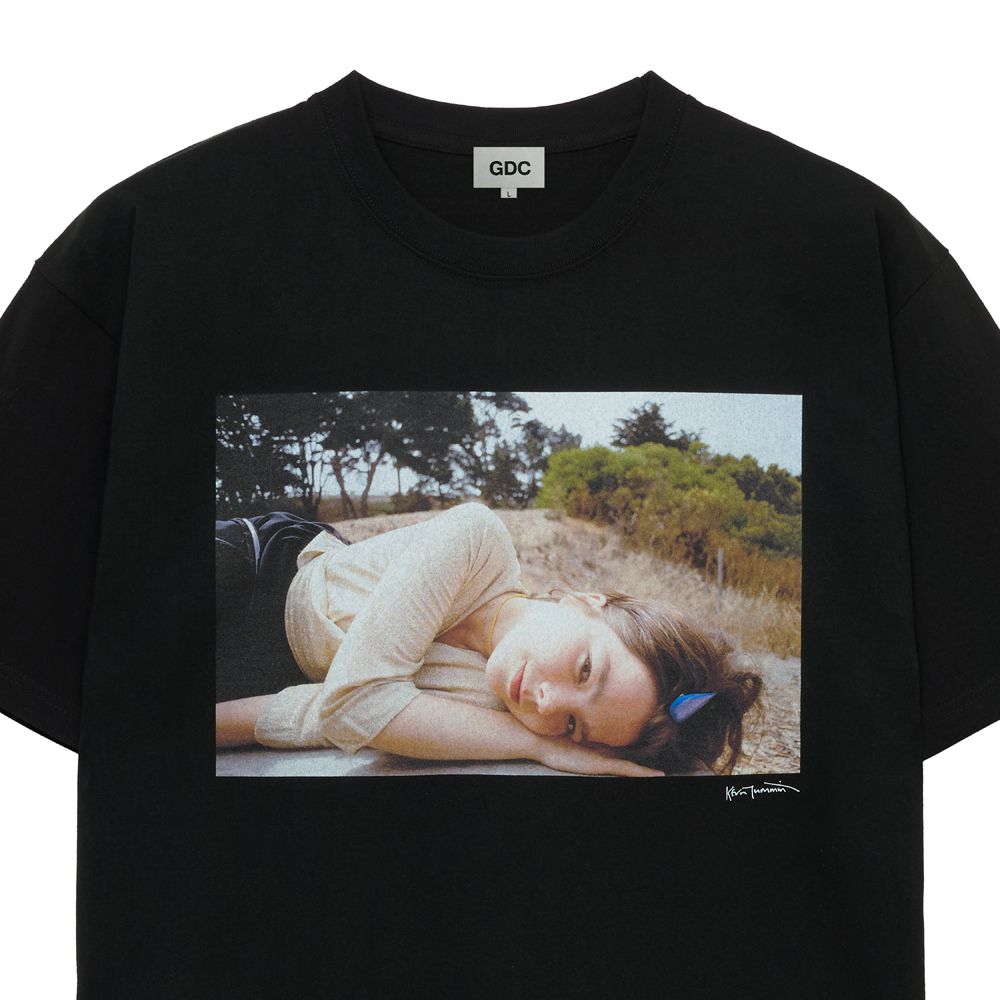 【Bjork by Kevin Cummins×GDC】 Color Tee - BLACK / Tシャツ / GD0583