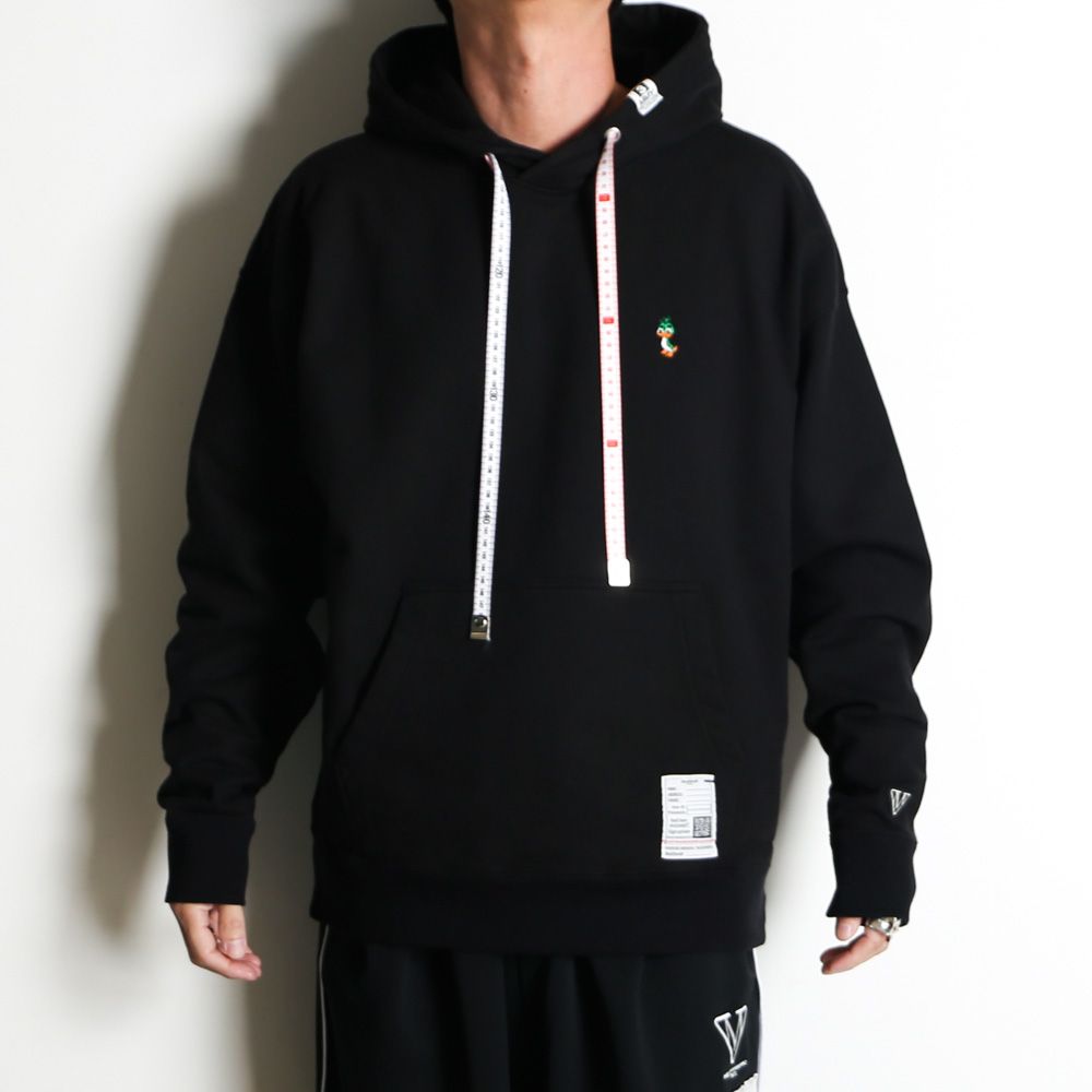 Leon Embroidery Hoodie - BLACK / レオン エンブロイダリー フーディー / J16HD791