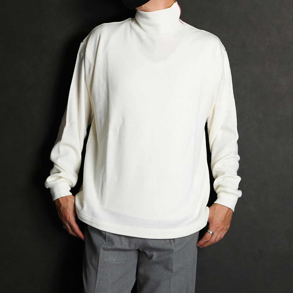 NEONSIGN - Bulky smooth turtleneck sweat / N1603 | chemical