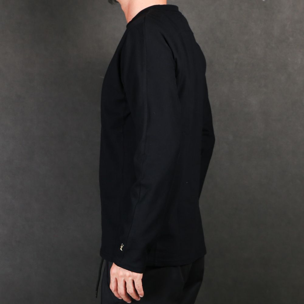 GOLD LOGO PRINT L/S / ゴールドロゴ ロングスリーブTシャツ / UST-20016