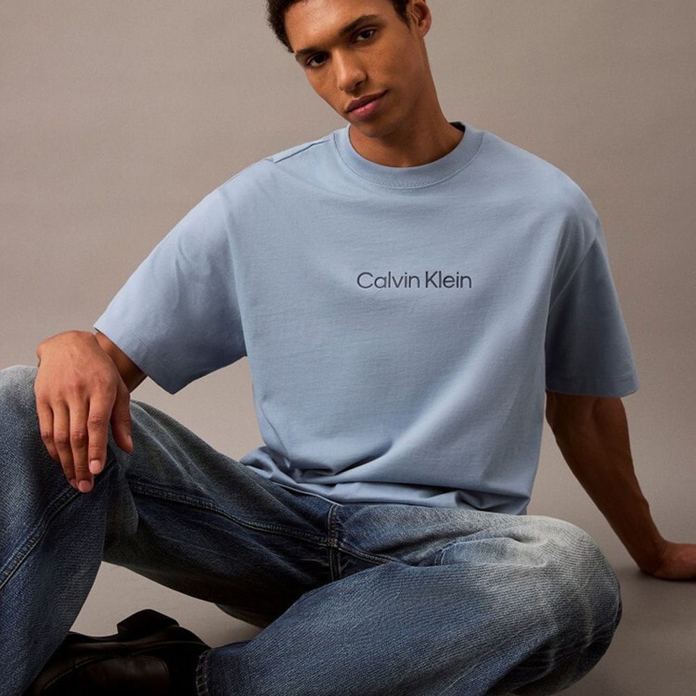 Calvin Klein Jeans - SS RLXD STANDARD LOGO TEE - Faded Denim