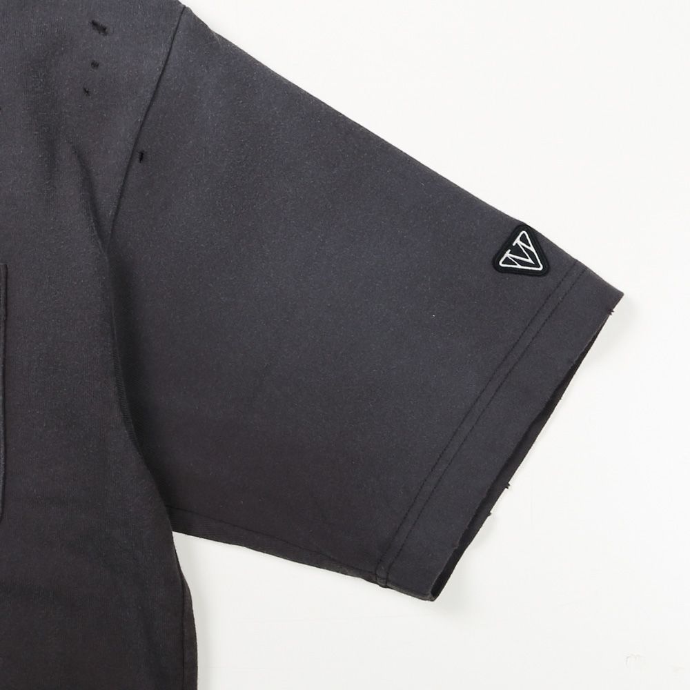 Embellished Sticker Tee - BLACK / エンブリッシュド ステッカー Tシャツ / A16TS592