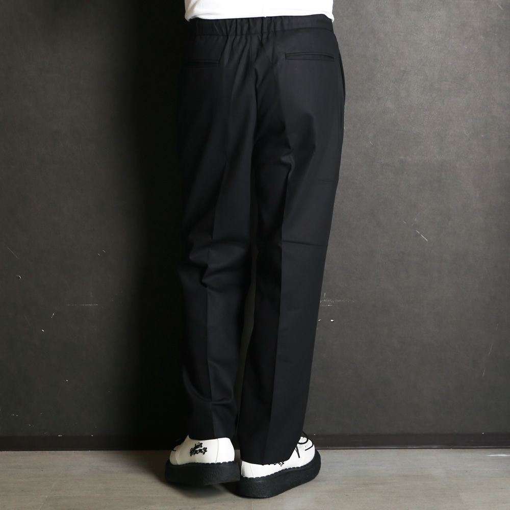 Flat Tapered Easy Trousers - Black / オーガニックGIZA60/3サバイバルクロス® - フラットテーパードイージートラウザーズ / A26C03PT01C