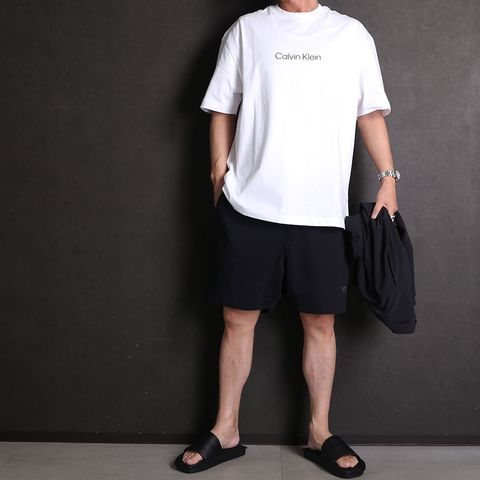 【VICTIM】【Calvin Klein Jeans】【Y-3】コーディネート