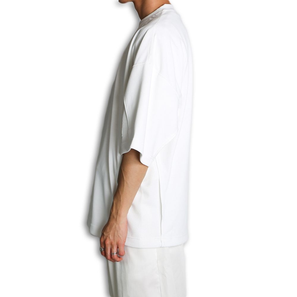 POCKET T-SHIRT / 9211-CS11-027 pieces