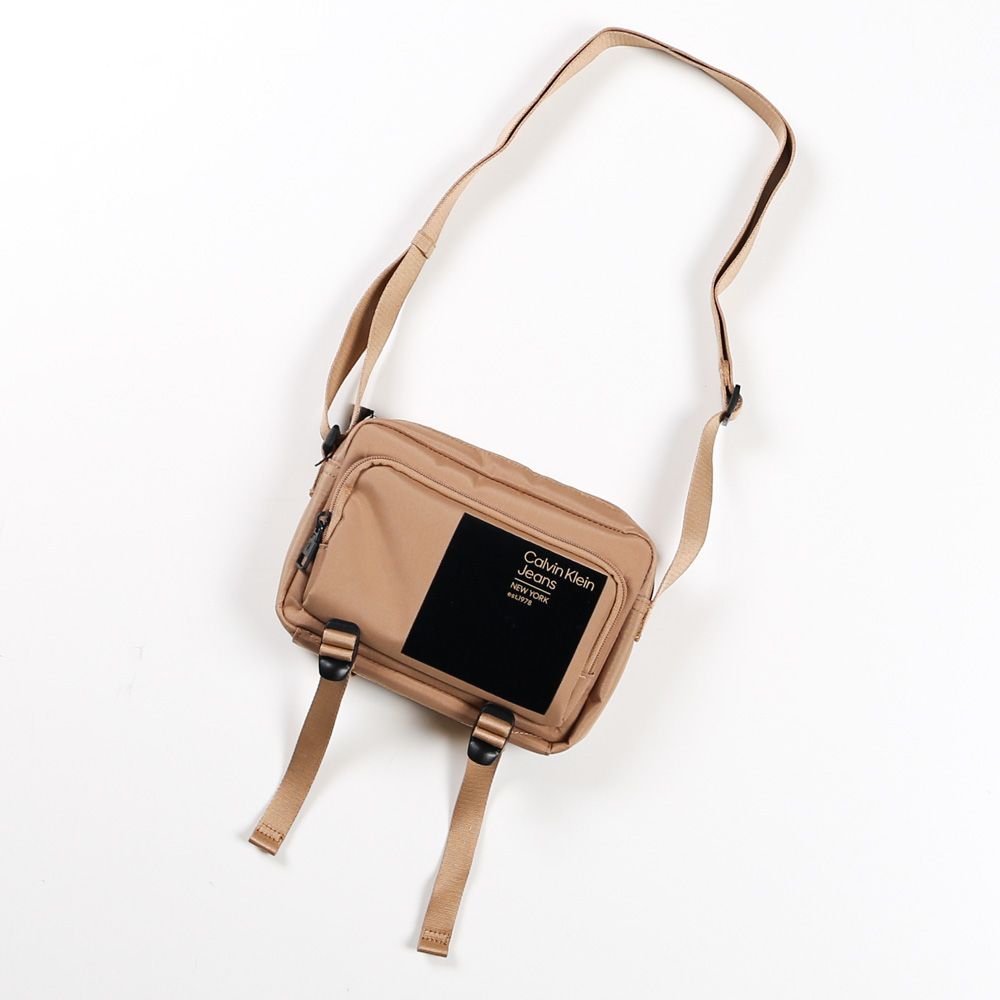 SPORT ESSENTIALS CAMERA BAG 21 SQ / ショルダー カメラバッグ / HP3508