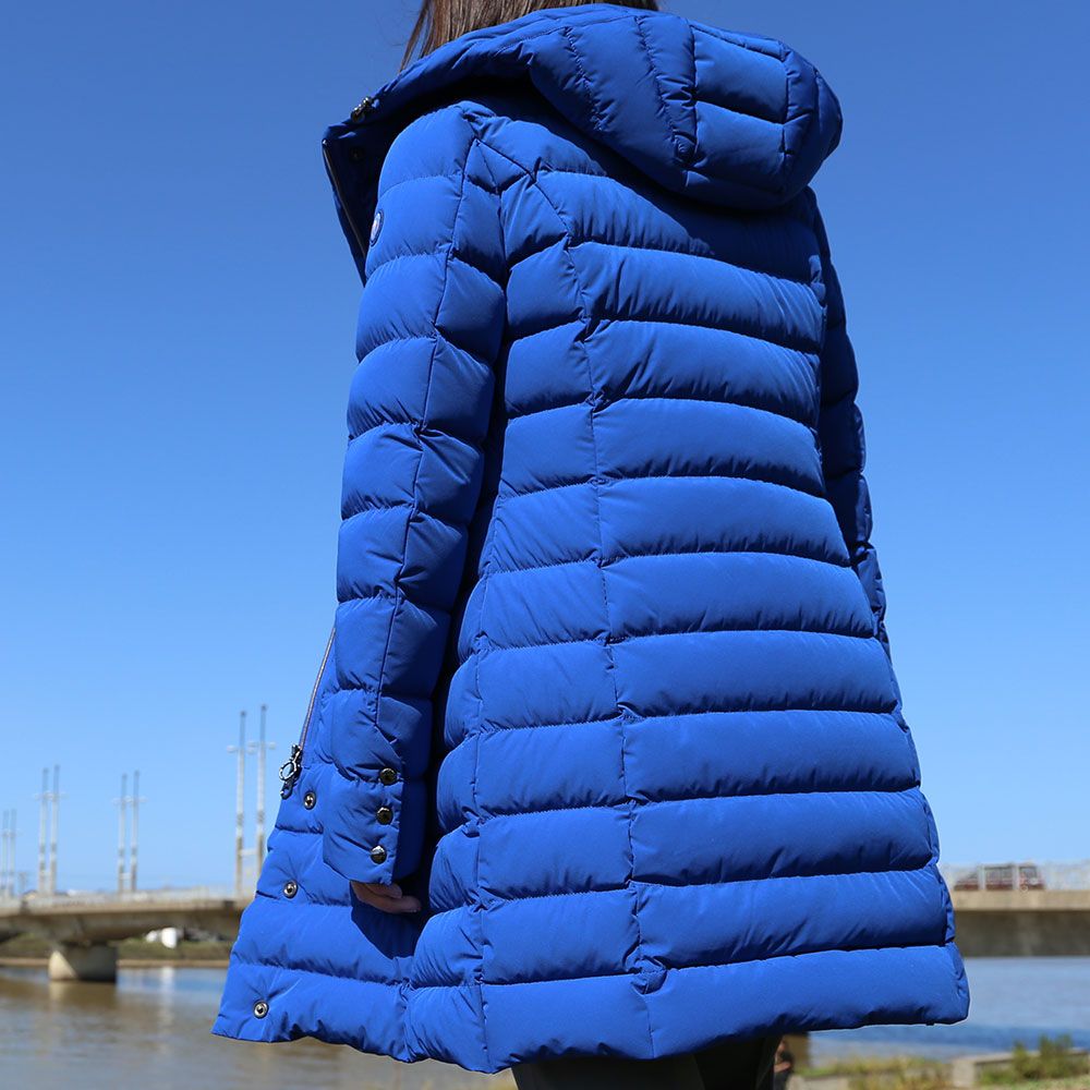 CAPE HORN×TAAKK×Maison MIHARA YASUHIRO コーディネート(女性モデル167cm)
