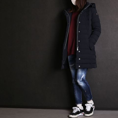 【CAPE HORN】【Iroquois】【DSQUARED2】【Maison MIHARA YASUHIRO】 コーデ(女性モデル166cm)