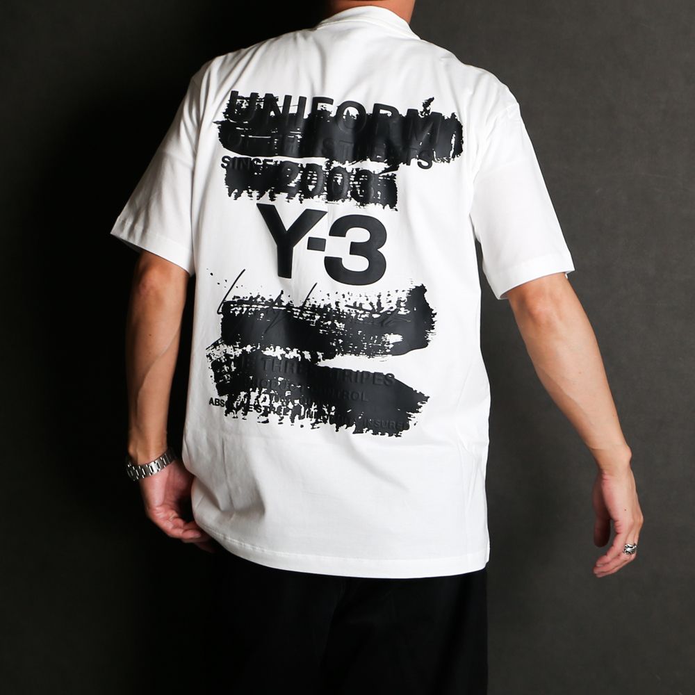 Y-3 - U GFX SS TEE / JM7815 | chemical conbination Y-3 - U GFX SS TEE / JM7815 | chemical conbination