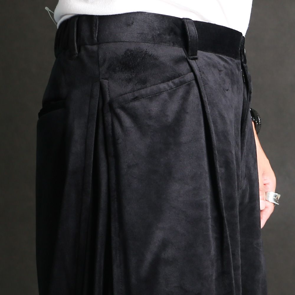 "Velvet" Draped Velvet Tuck Pants - Black / ベルベット タックパンツ / TA26AW-PT066