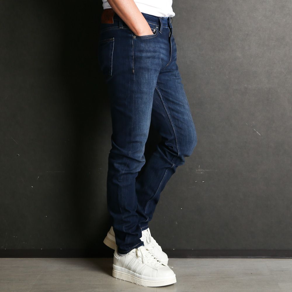 Slim Taper 37.5 Jeans / スリムテーパード デニムパンツ / 4RE746G