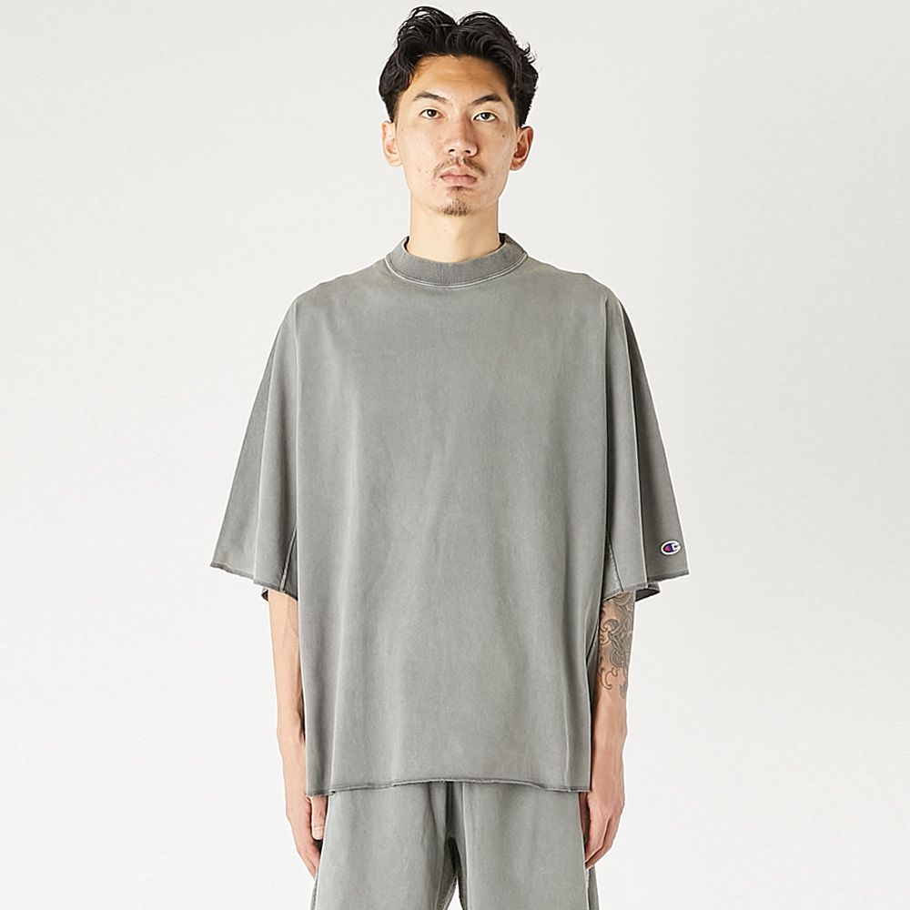 × Champion / T-SHIRT - GRAY / C8-D357