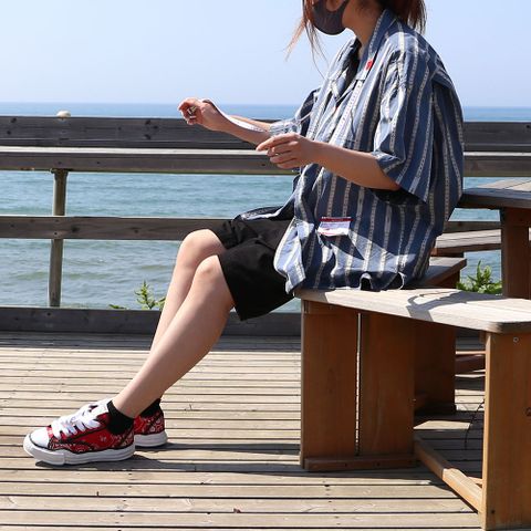 Maison MIHARA YASUHIROコーディネート(女性モデル173cm)