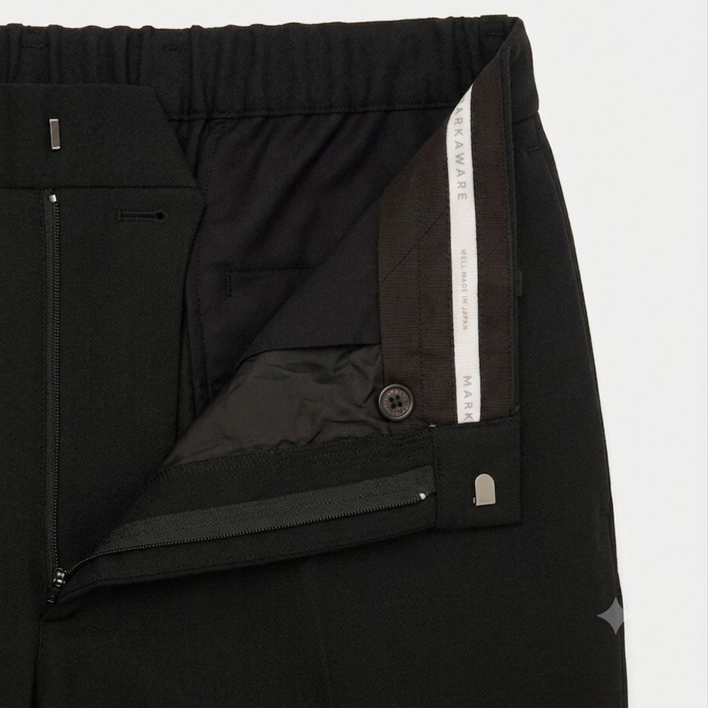 Flat Tapered Trousers - Black / 3/60 オーガニックウールサバイバルクロス® - フラットテーパードトラウザーズ / A26C07PT01C